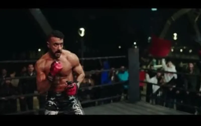 عرض وإعادة مسلسل على كلاى الحلقة 18 والقنوات الناقلة له